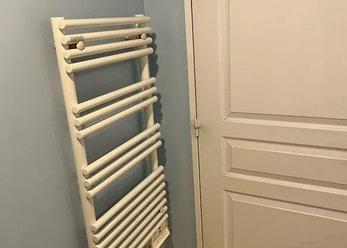 Beau Avec Vue Sur Paris *