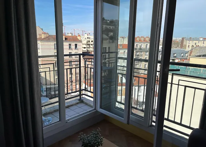 Beau Avec Vue Sur Paris 아파트